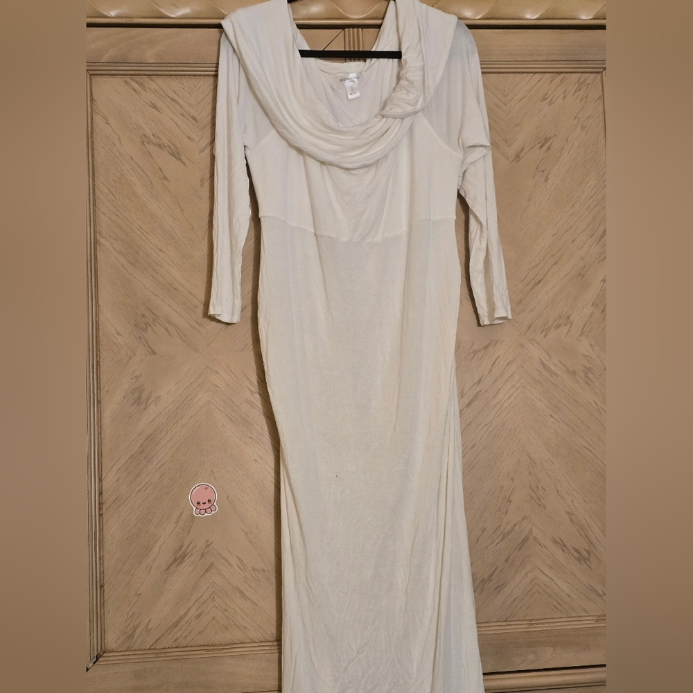 Motherhood Maternity Off the Shoulder Long Sleeve Maternity Maxi Gown. WHITE. XL - Picture 11 of 14